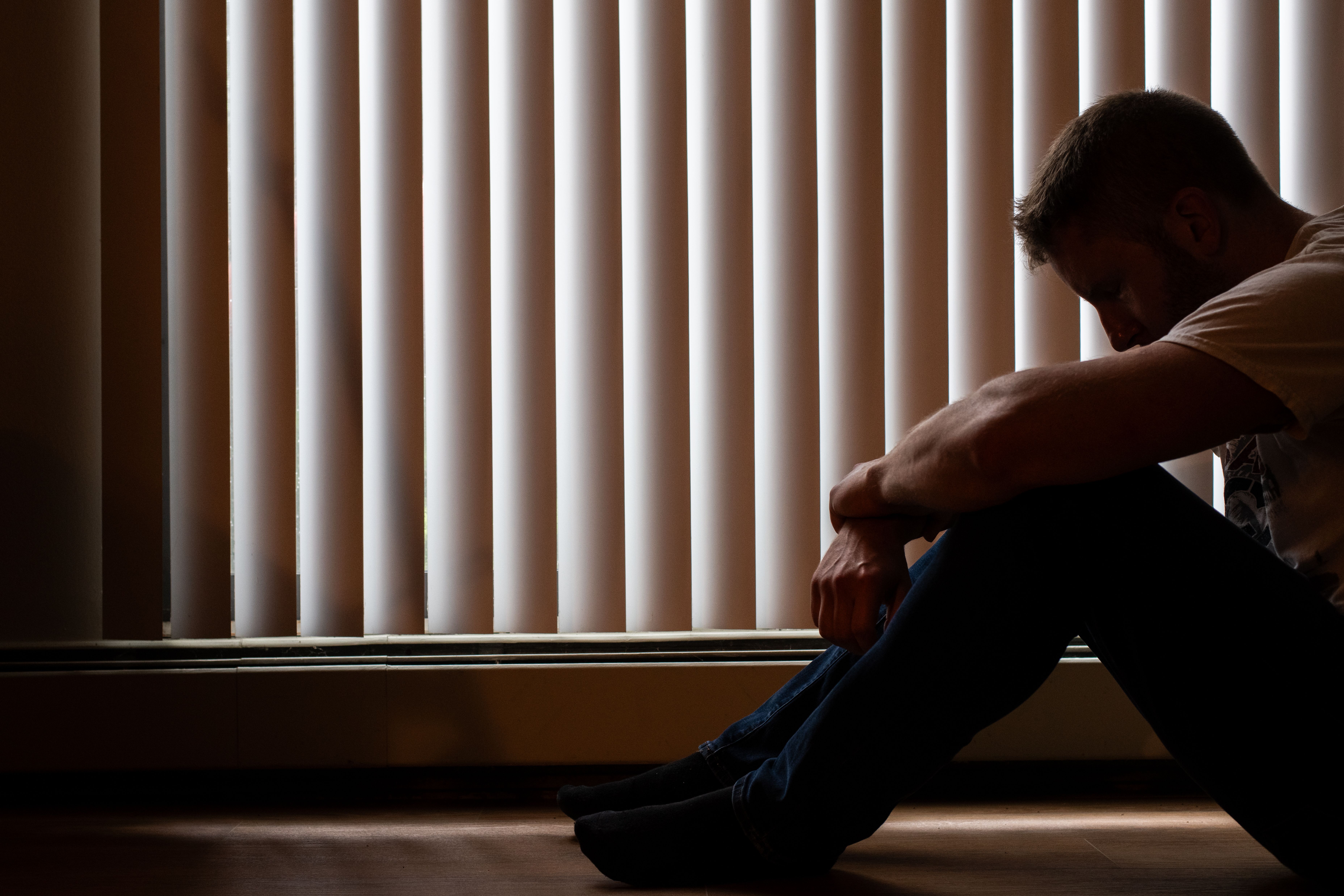 Czy to już depresja, czy tylko przemęczenie? 7 sygnałów, które jako psychiatra biorę na poważnie